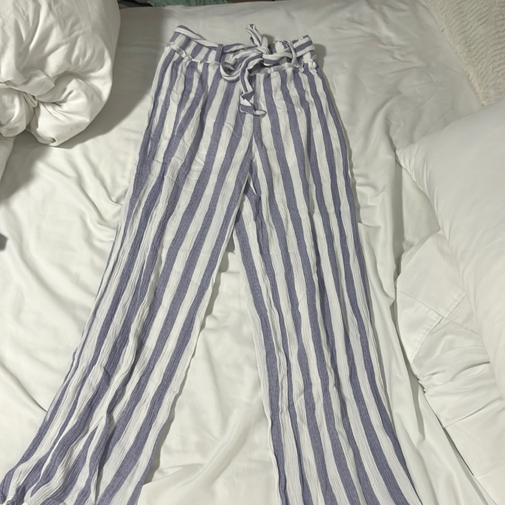 ILLA ILLA Blue and White Striped Flowy Pants Elastic Waist with Tie Belt Small